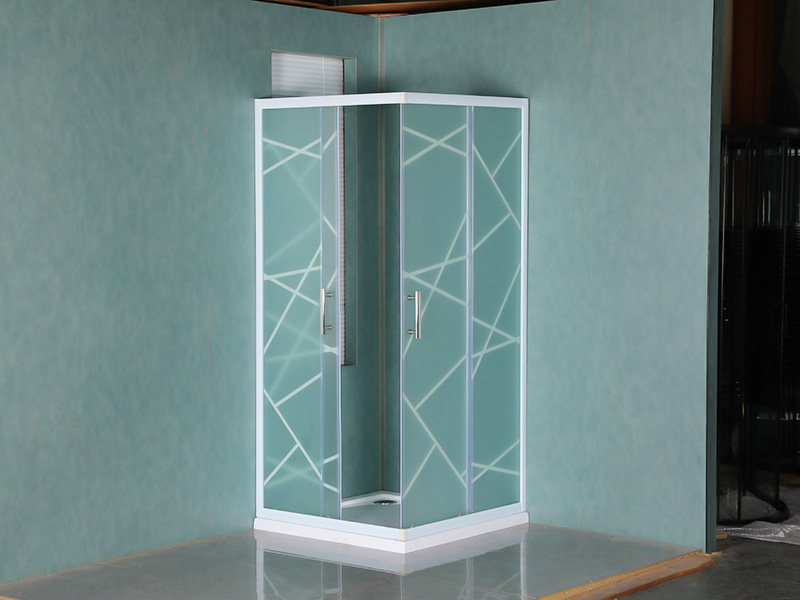 Penutup Pancuran Geser SQ, Kaca Tempered Matt dengan Pencetakan, Profil Aluminium Putih, Pegangan Lubang Ganda, dengan Baki Penutup Pancuran Geser SQ, Kaca Tempered Matt dengan Pencetakan, Profil Aluminium Putih, Pegangan Lubang Ganda, dengan Baki