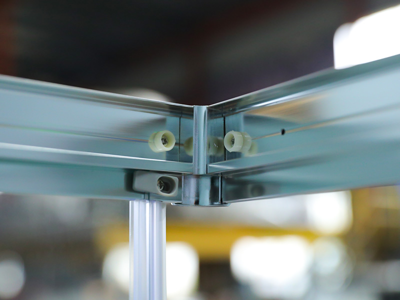 RE Chrome Aluminium Frame Tempered Glass Square Sliding Shower Enclosure Dengan Baki RE Chrome Aluminium Frame Tempered Glass Square Sliding Shower Enclosure Dengan Baki