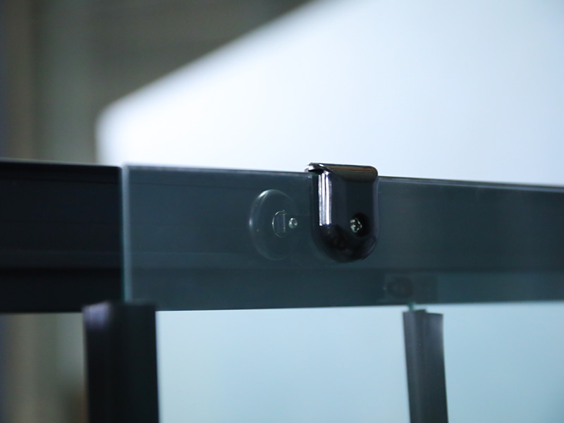 RE Sliding Shower Enclosure, Kaca Tempered Bening Dengan Pencetakan, Profil Aluminium Hitam, Pegangan Lubang Ganda, Dengan Baki RE Sliding Shower Enclosure, Kaca Tempered Bening Dengan Pencetakan, Profil Aluminium Hitam, Pegangan Lubang Ganda, Dengan Baki