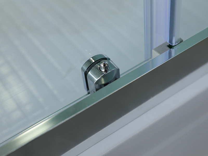 Penutup Pancuran Geser RE, Kaca Tempered Bening, Profil Aluminium Krom, Pegangan Lubang Ganda, Dengan Baki Penutup Pancuran Geser RE, Kaca Tempered Bening, Profil Aluminium Krom, Pegangan Lubang Ganda, Dengan Baki