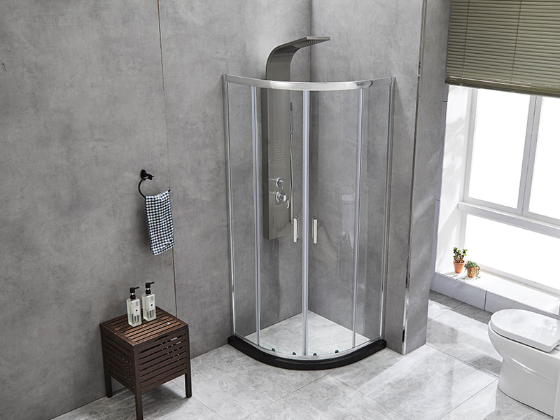 Penutup Pancuran Geser SE, Kaca Tempered Bening, Profil Aluminium Krom, Pegangan Lubang Ganda, Tanpa Baki Penutup Pancuran Geser SE, Kaca Tempered Bening, Profil Aluminium Krom, Pegangan Lubang Ganda, Tanpa Baki